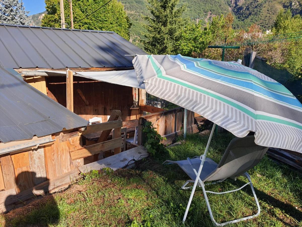 Frühstückspension La Cabane, Petite Agreable Chez L'habitant, Maison Toute En Bois *